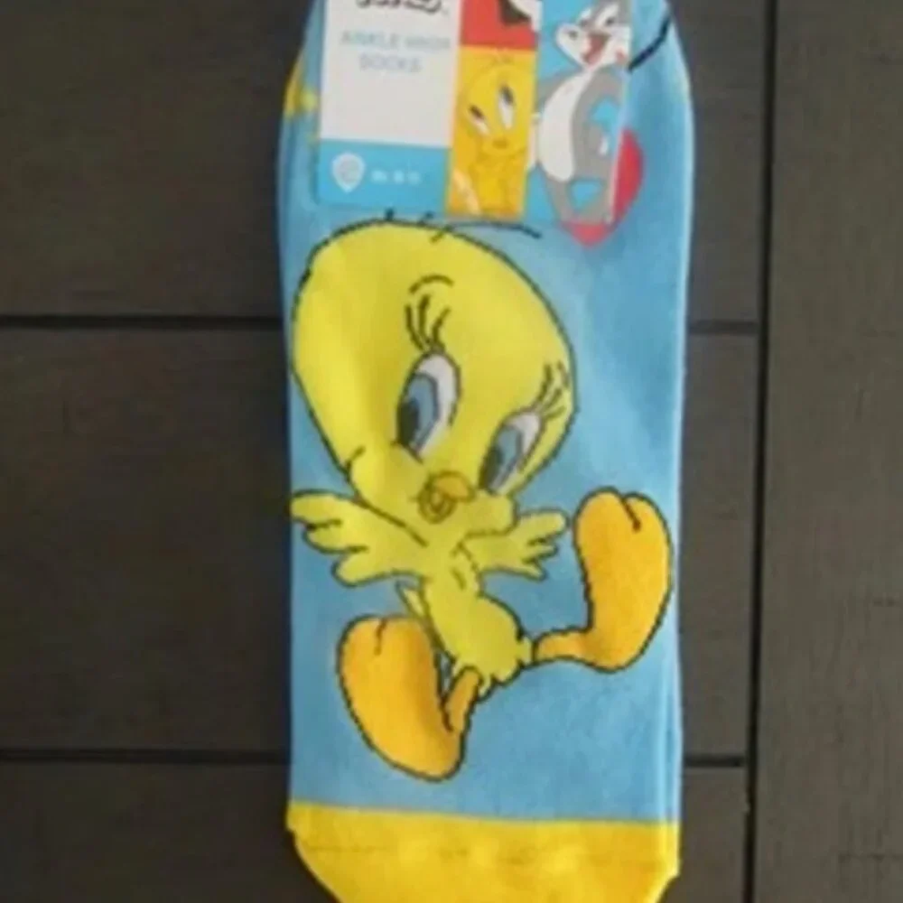Looney Tunes Tweety Ankle High Socks, 3 Pairs Size 9-11